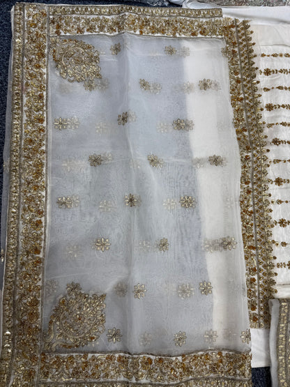 Harris Shakeel - White Ivory