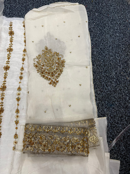 Harris Shakeel - White Ivory