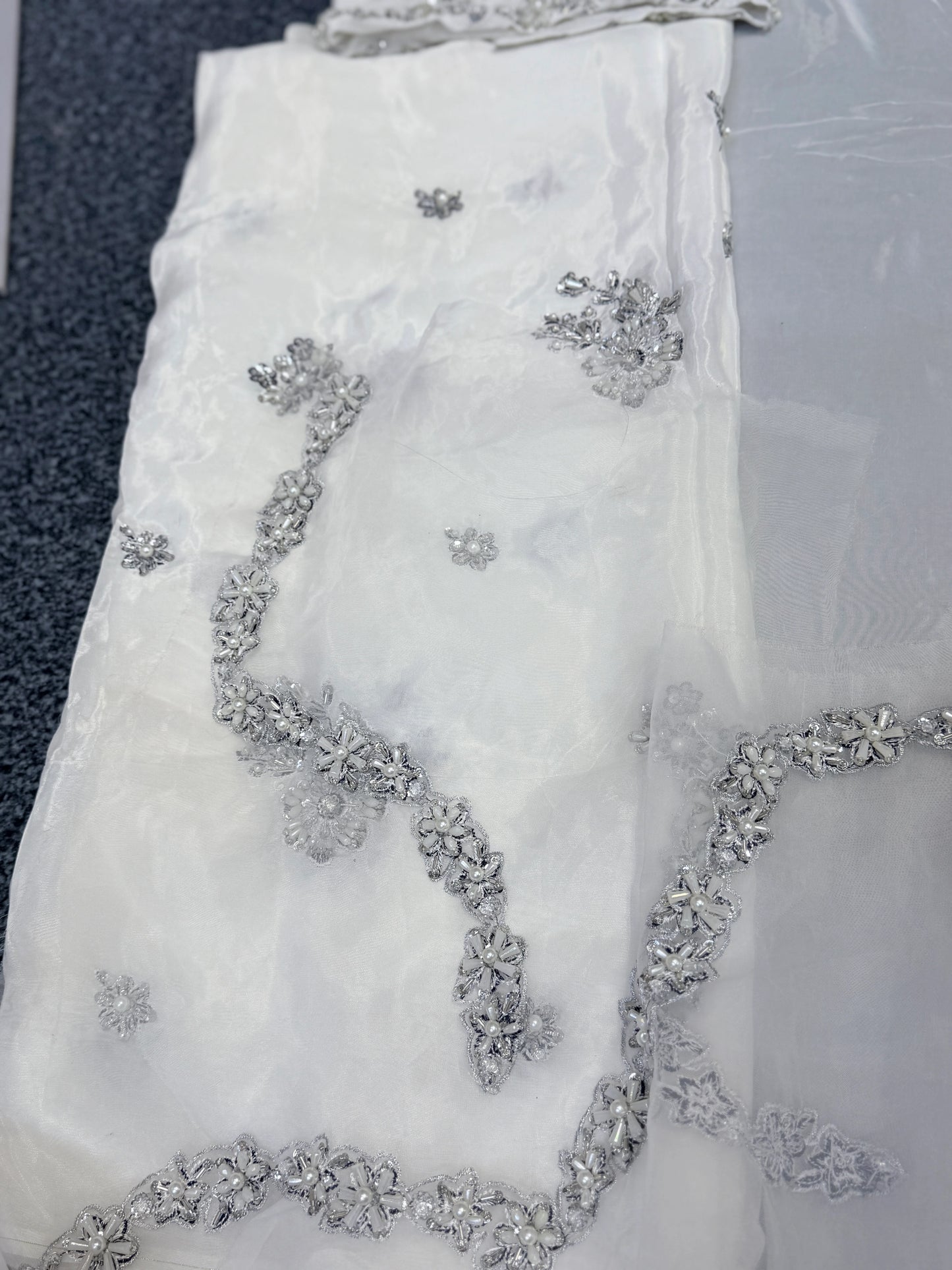 Hussain Rehar - Luxury Tassel Silk Virelle