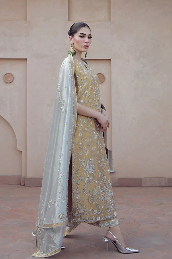 Shamsha Hashwani - Aakifah