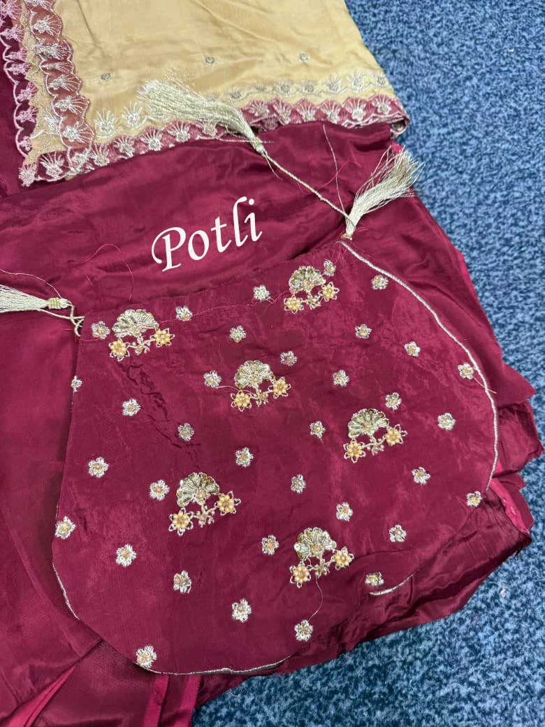 Sehrish Nadeem - Ayzel